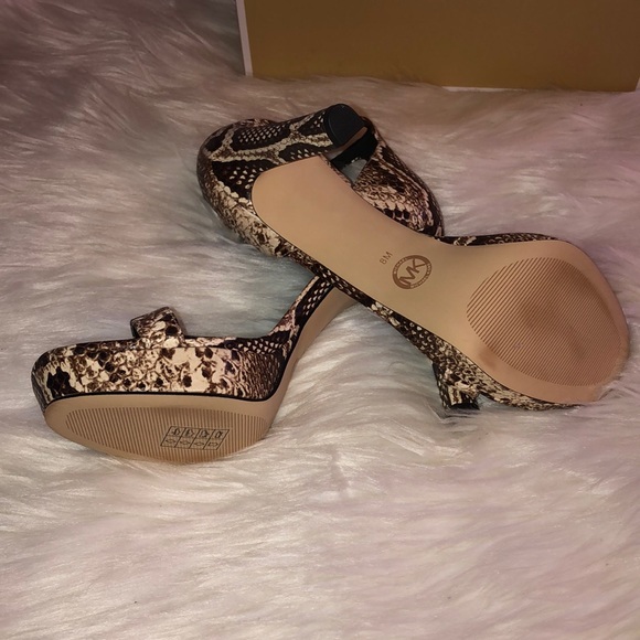 MICHAEL by Michael Kors snakeskin strapping heels - Picture 5 of 9